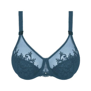Empreinte's Apolline, a full cup bra, that is sophisticated and a work horse. What else can you expect from Empreinte? Style  07158.