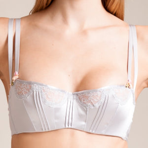 Chantal Thomass' Rendez Vous, a bra, for that secret rendez vous, if it is even only with yourself in front of the mirror. Style - 0572.